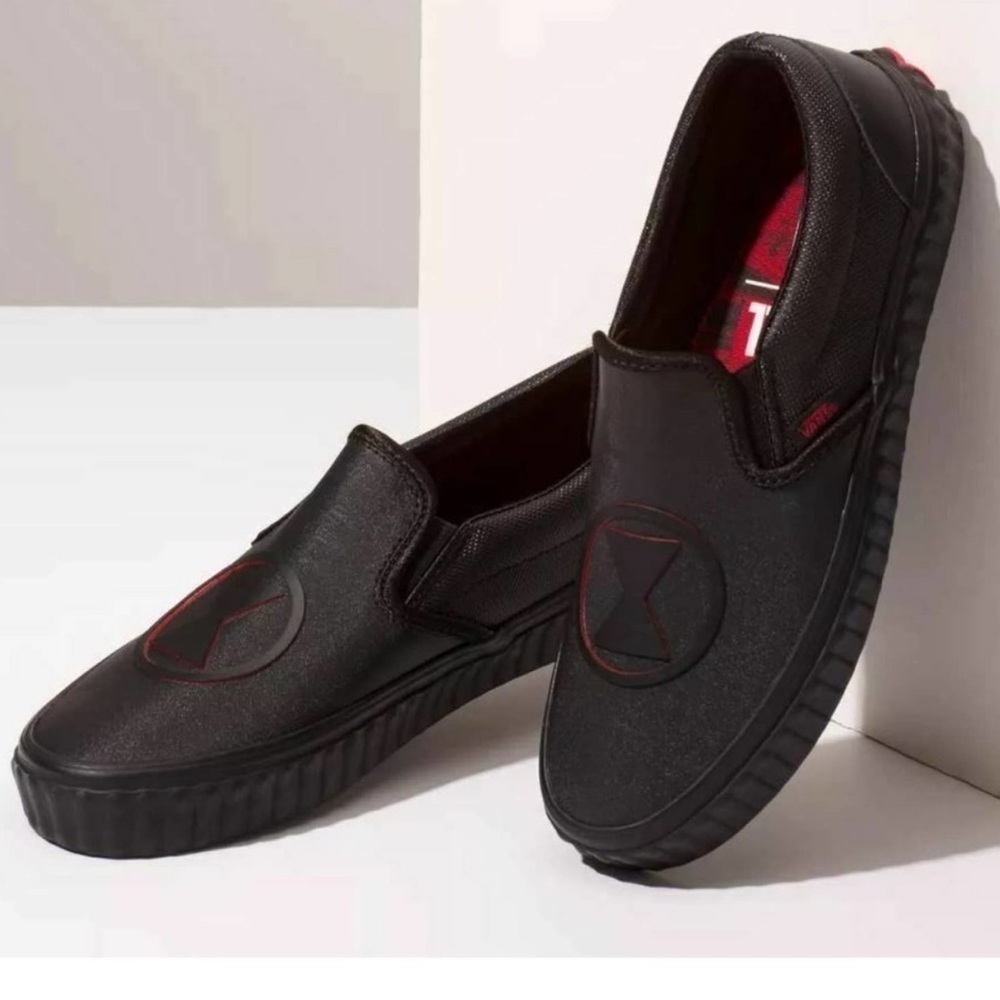 Vans Marvel Black Widow Classic Slip On Size 5.5 Women